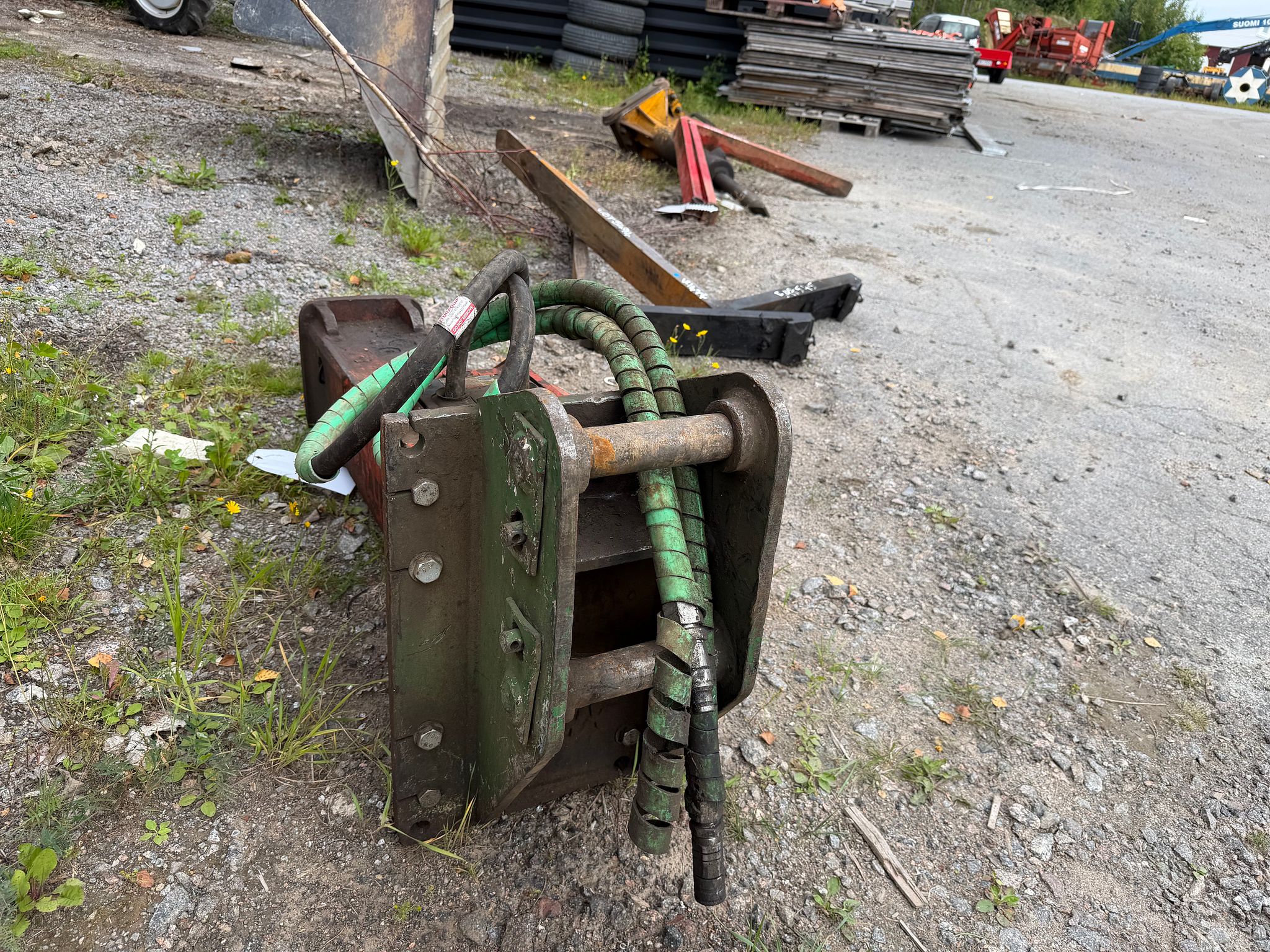 Image 6/6