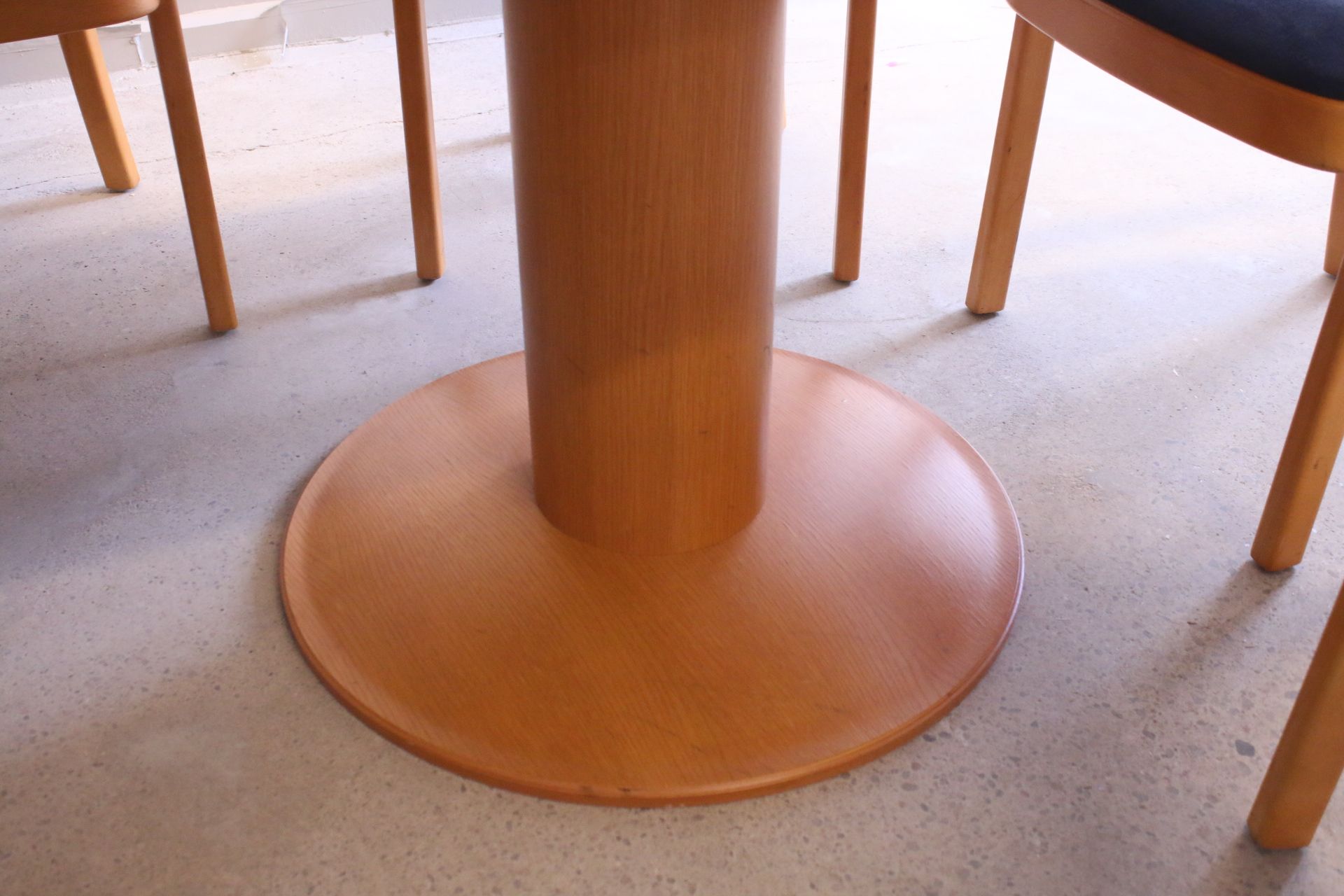 Image 12/20