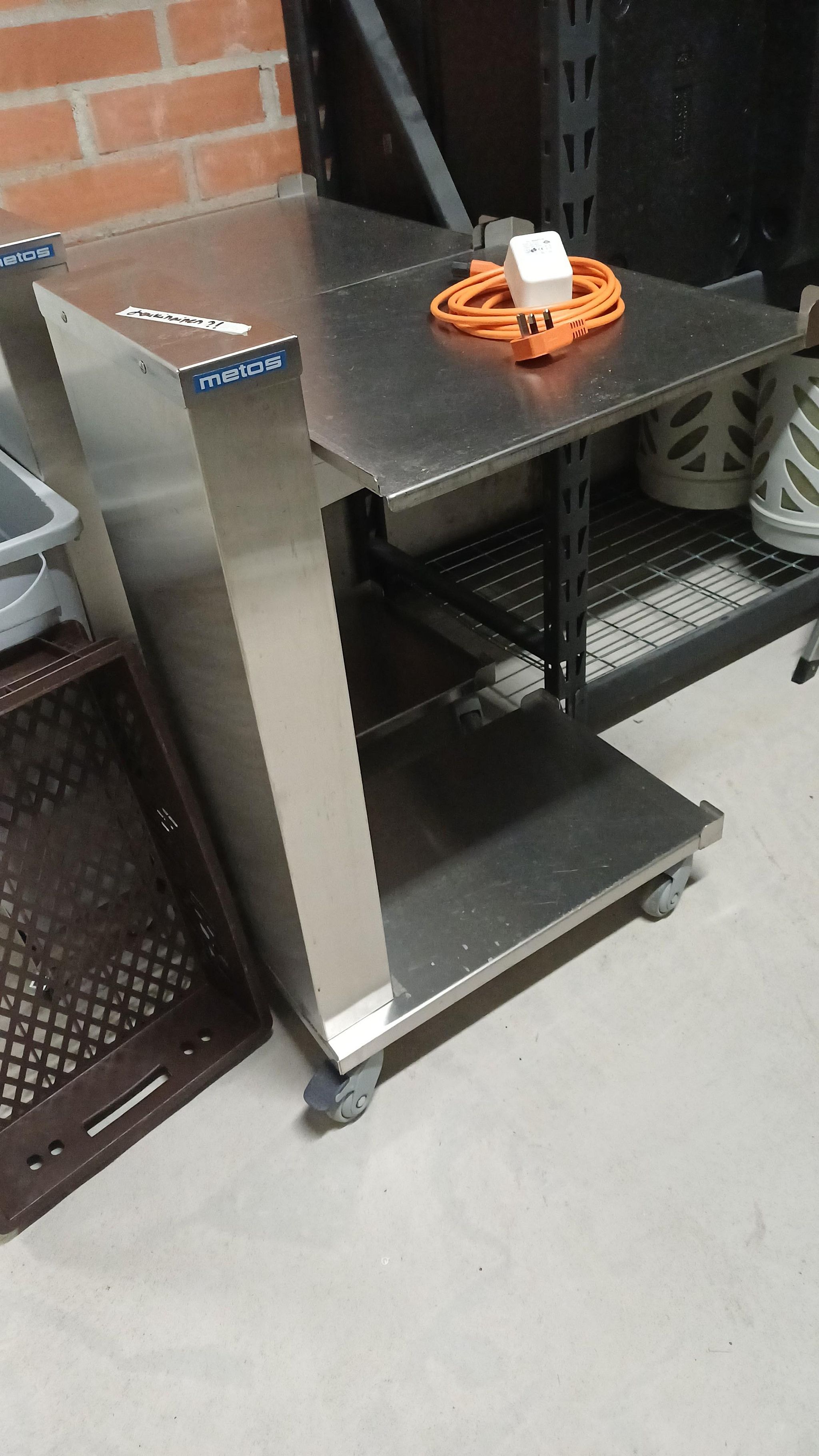Image 1/1