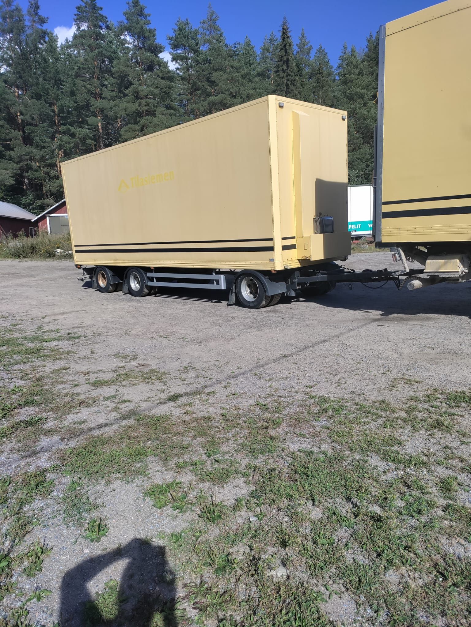 Ekeri L / L -3 3-akselinen perävaunu, Vesanto | Huutokaupat.com