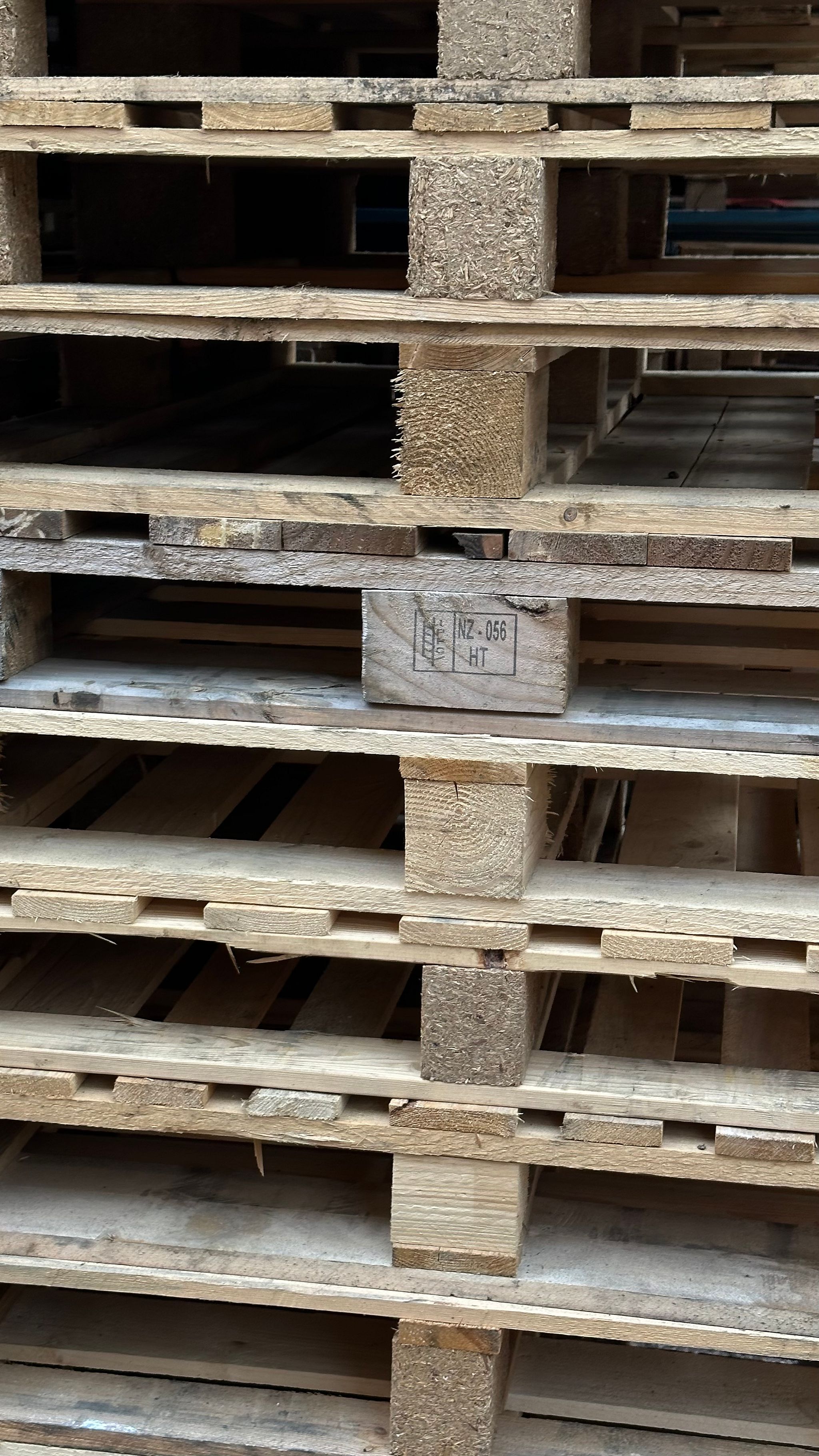 Image 5/9