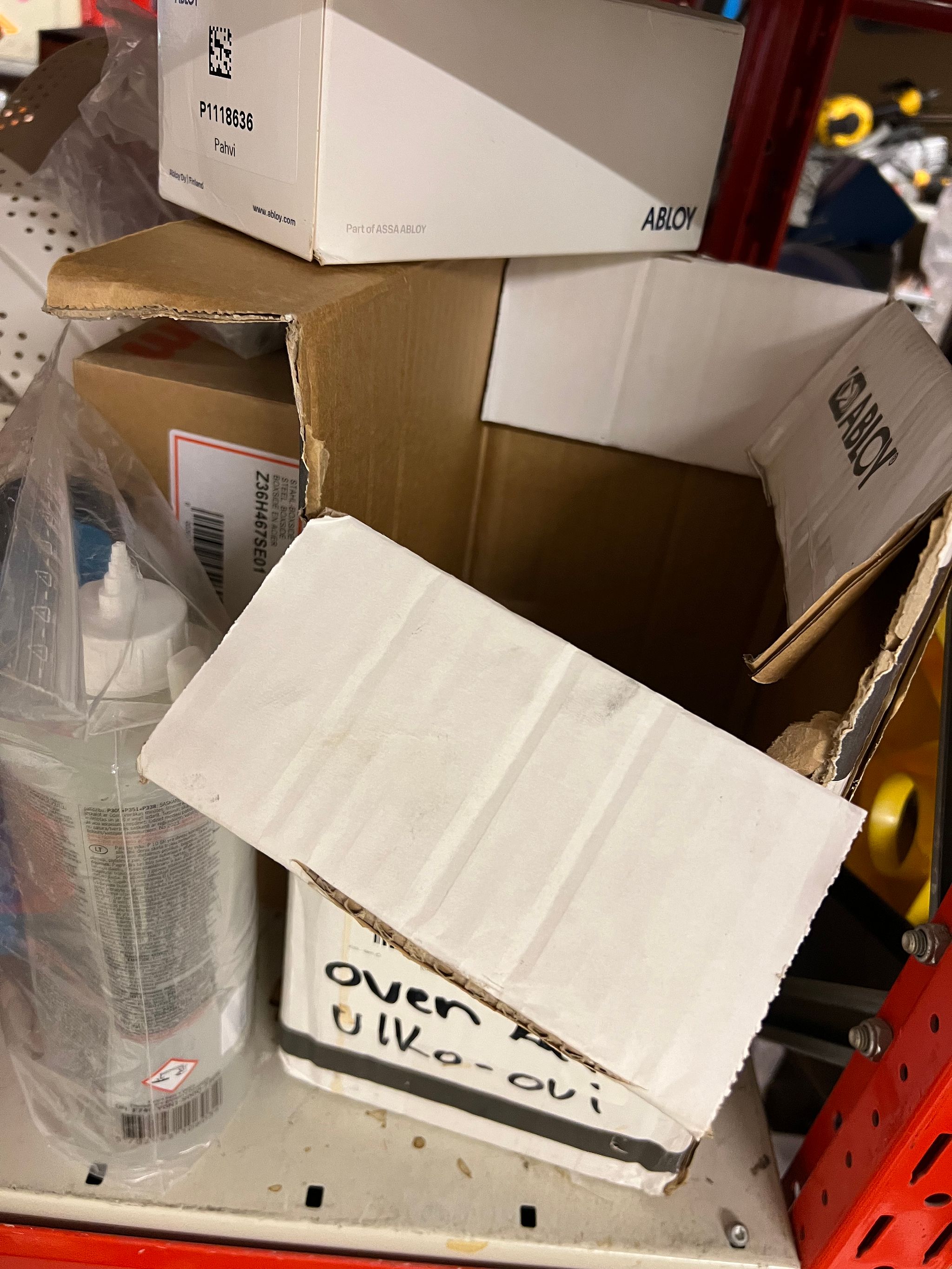 Image 6/9