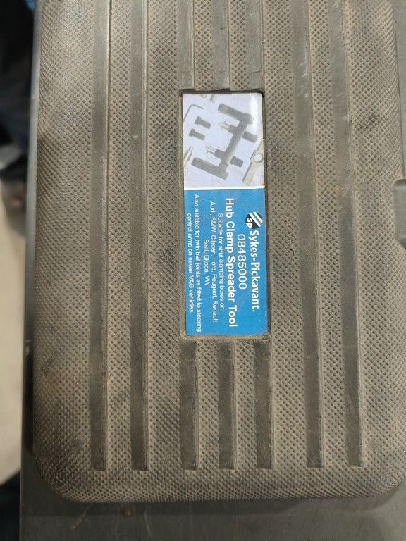 Image 3/60
