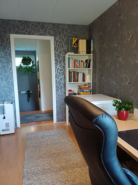 Image 20/69