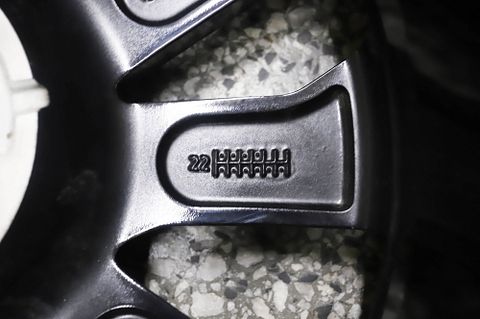 Image 21/55