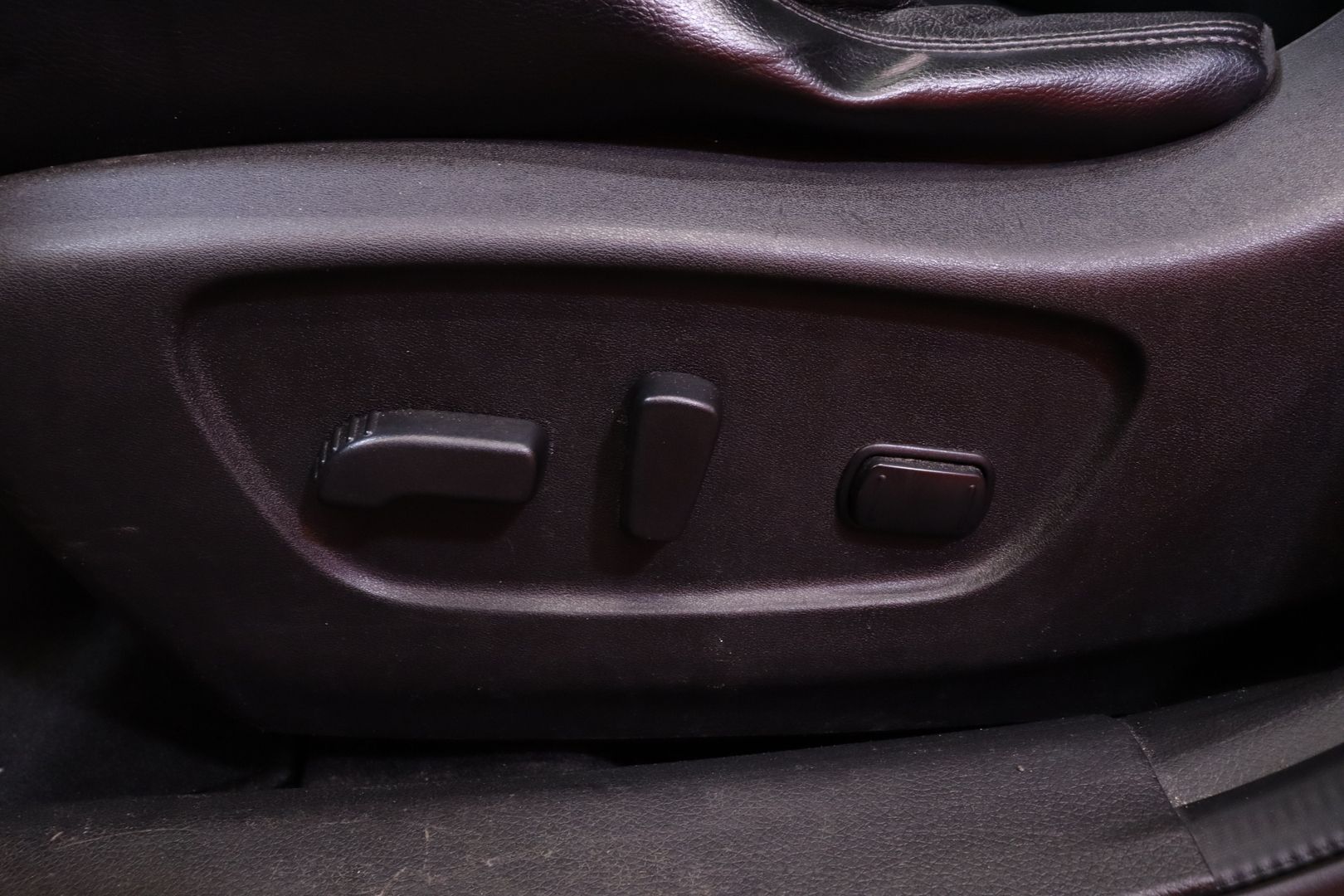 Image 12/31
