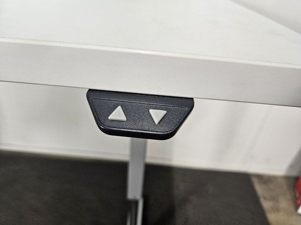 Image 5/7