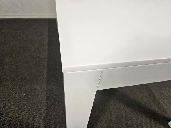 Image 10/13