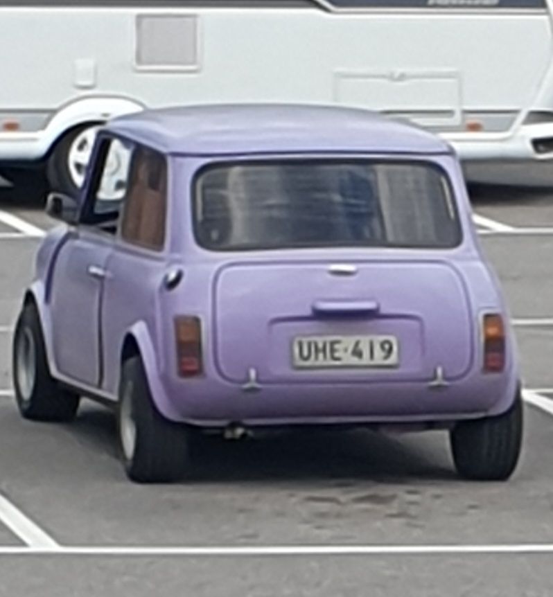 Image 3/12