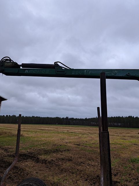 Image 6/19