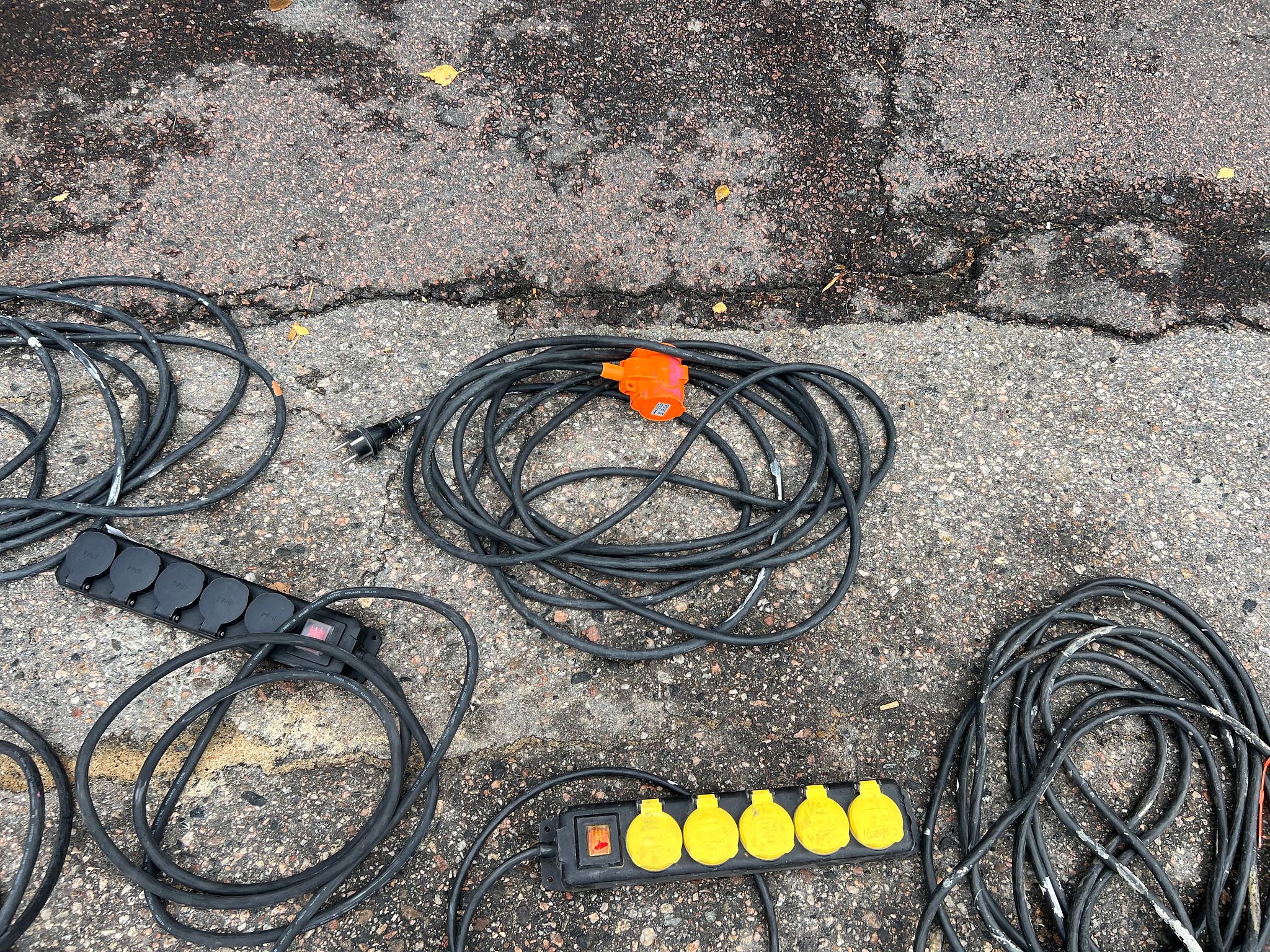 Image 4/7