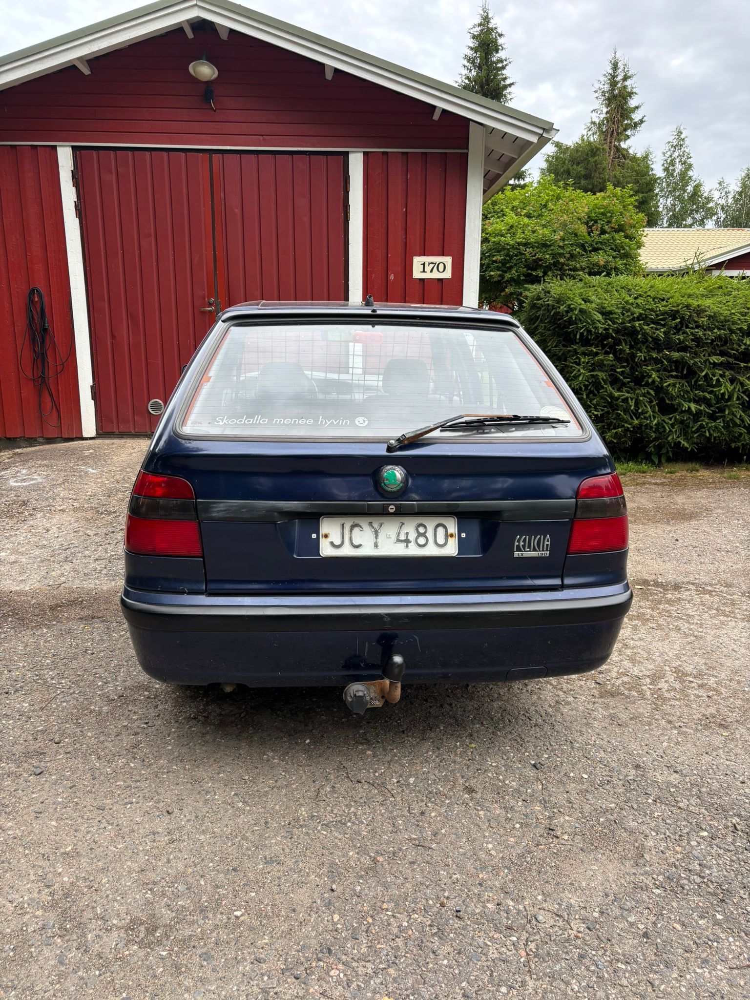 Image 6/15