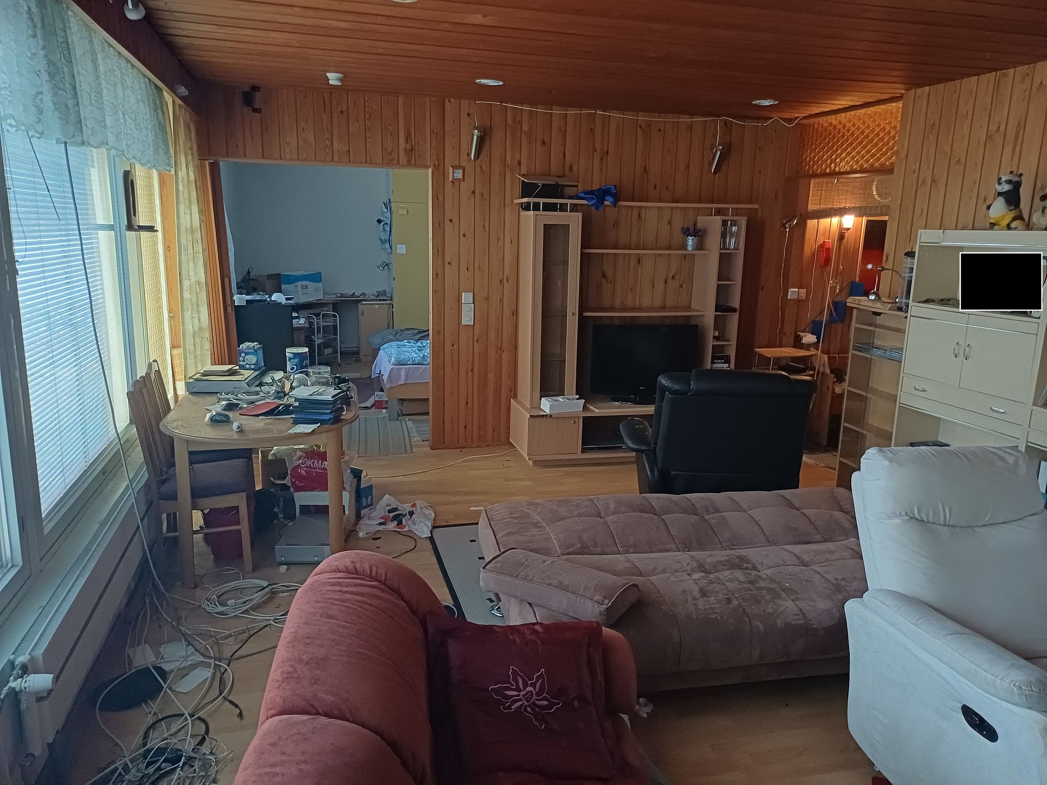 Image 19/26