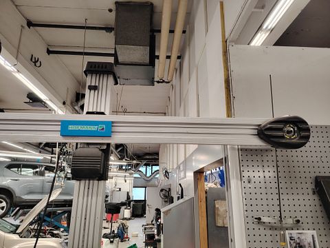 Image 4/6