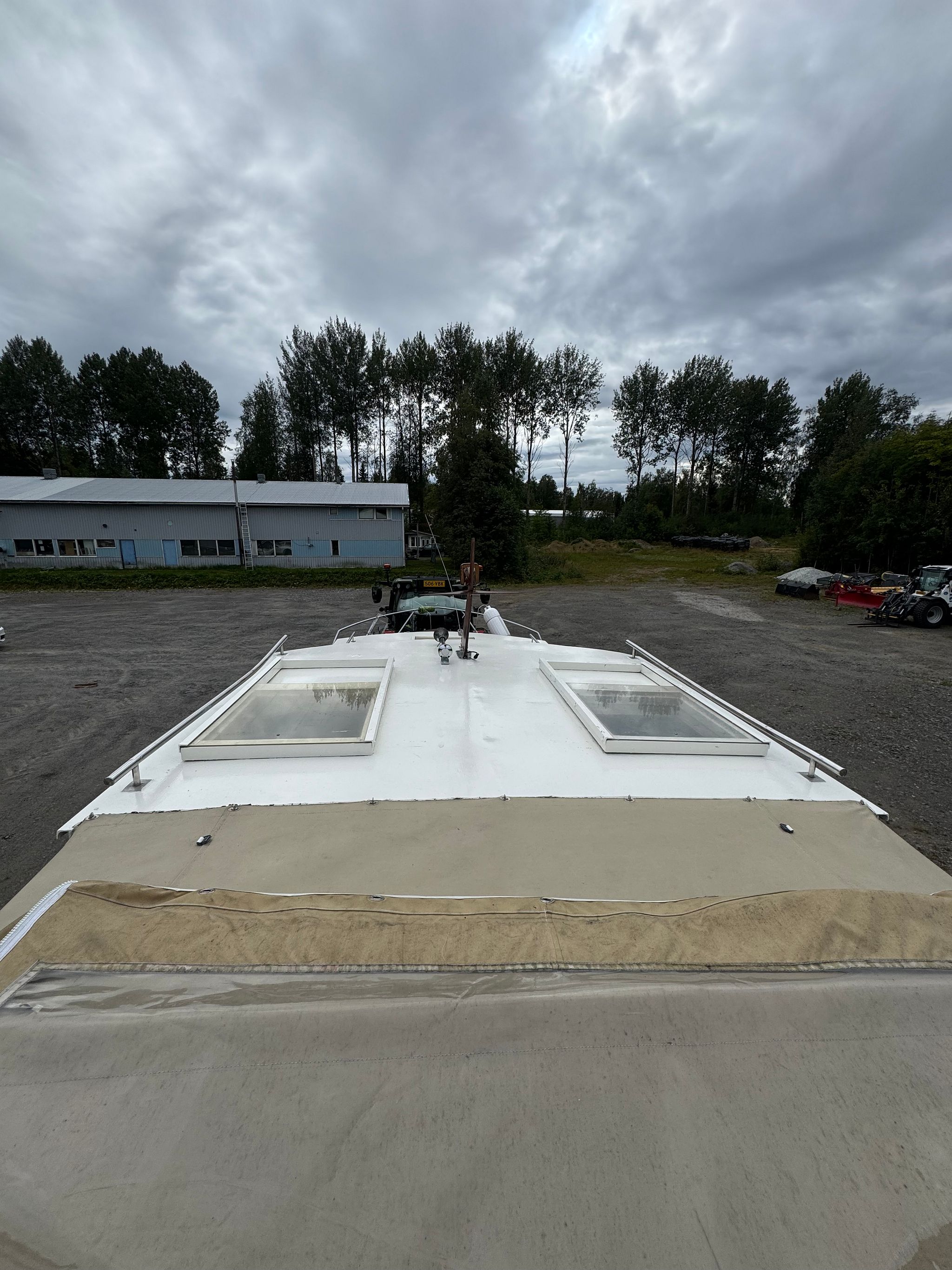 Image 16/33