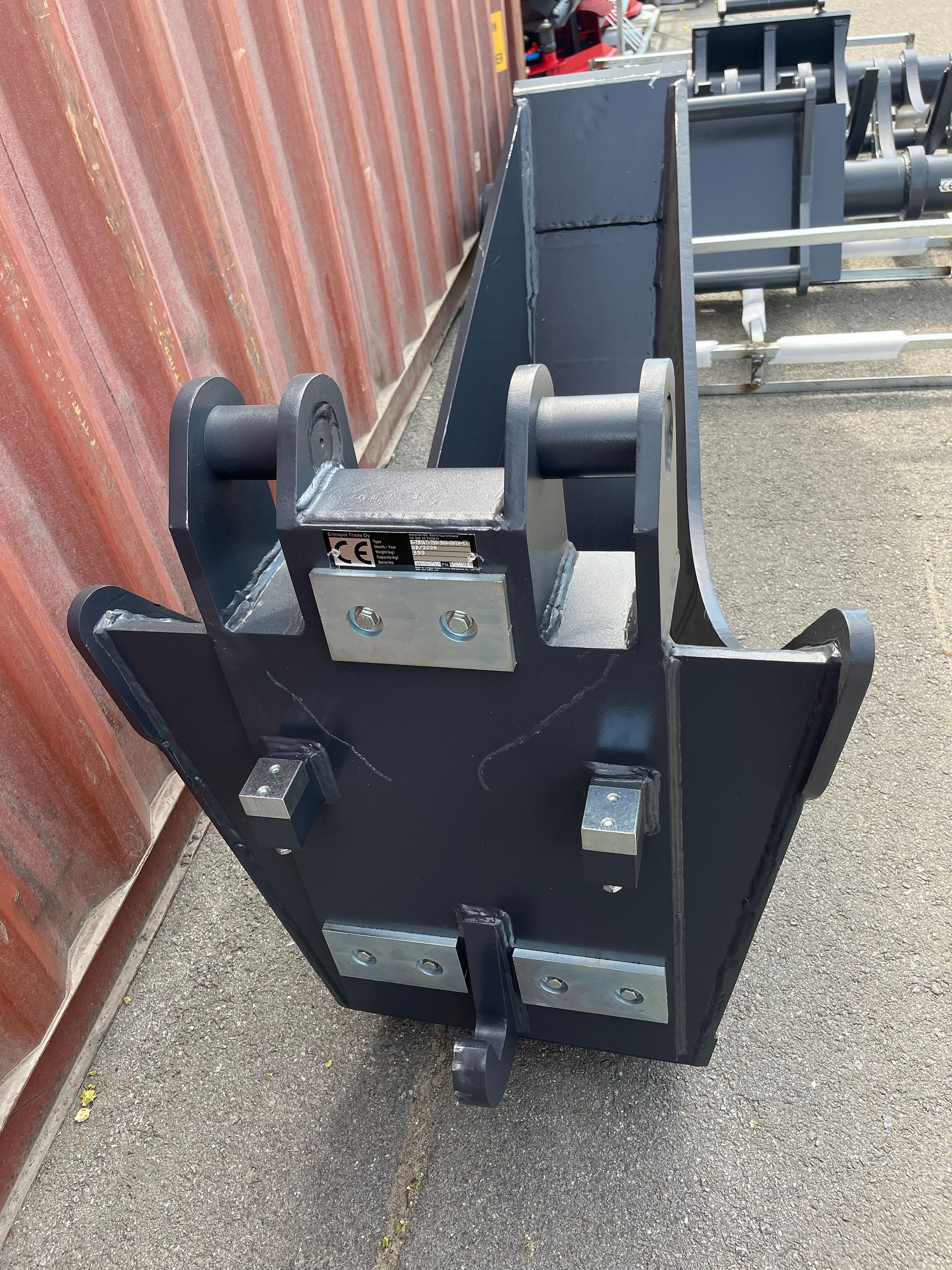 Image 4/5