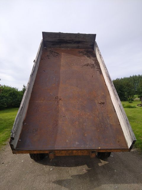 Image 10/25