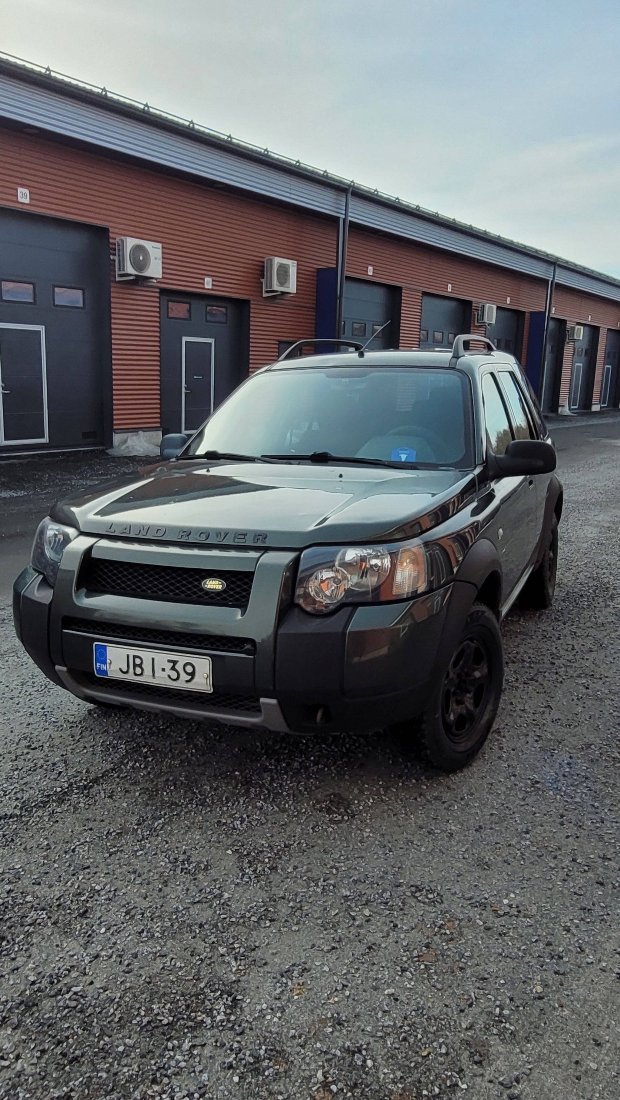 Image 4/36