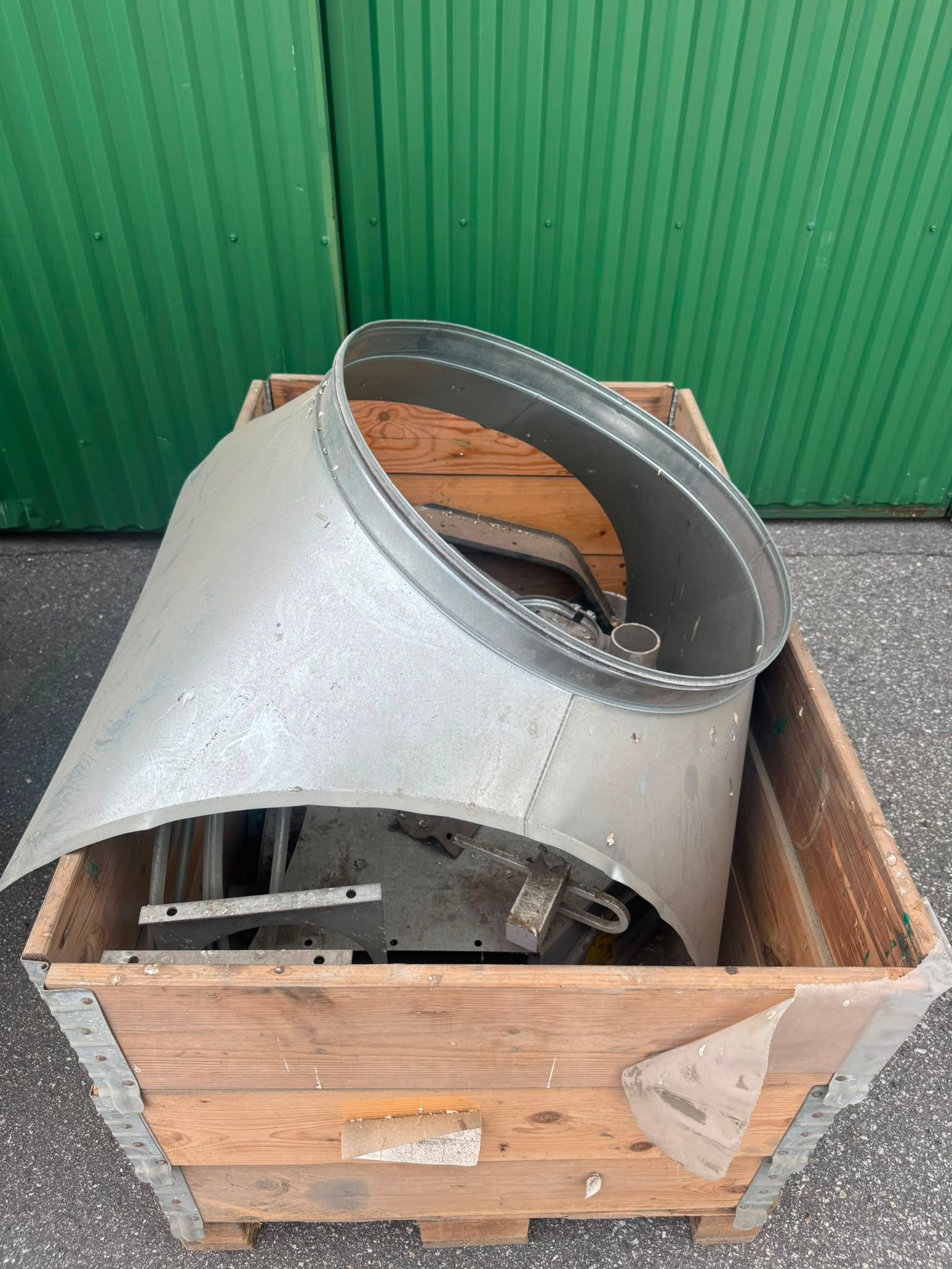 Image 1/3