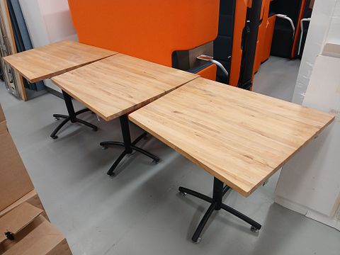 Image 1/7
