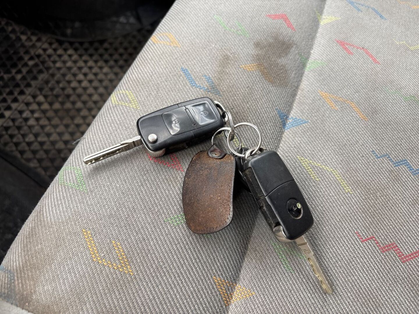 Image 13/28