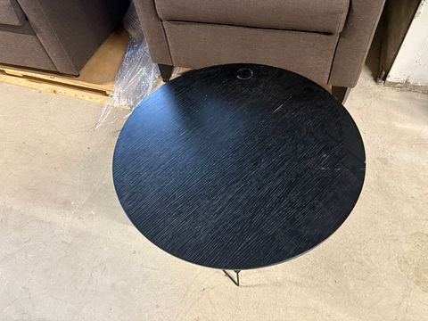 Image 6/8