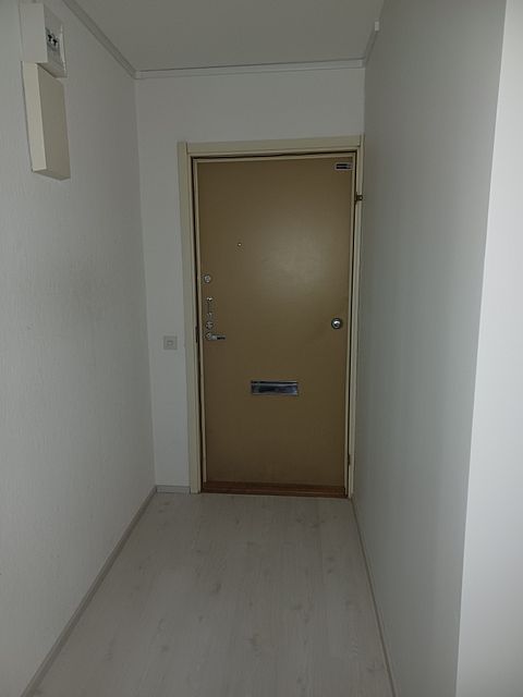 Image 3/24