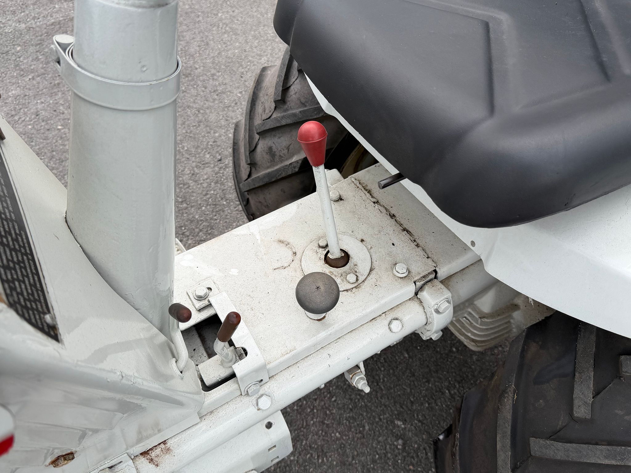 Image 8/8