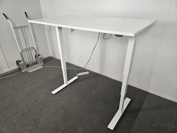 Image 3/9