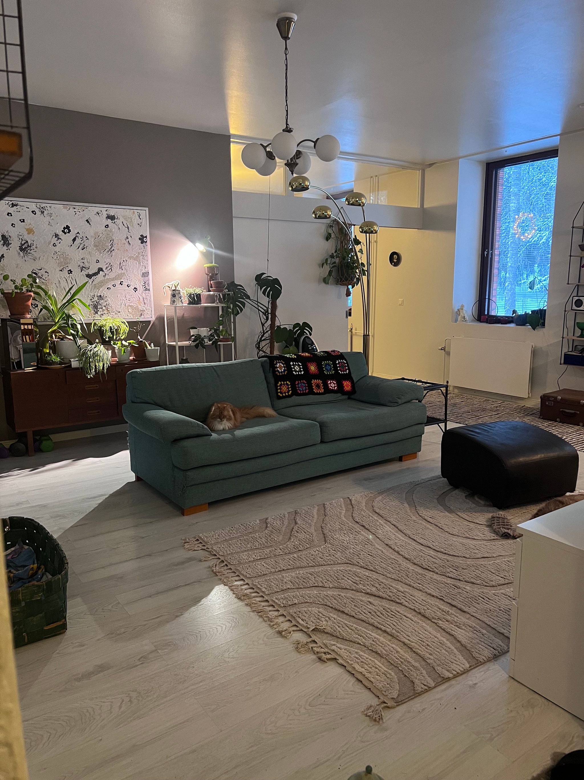 Image 7/18