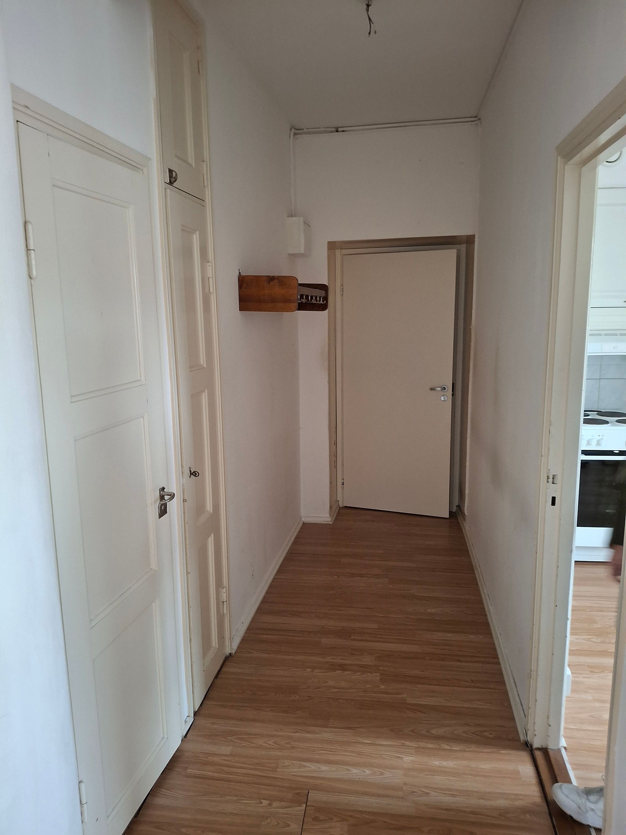 Image 6/19