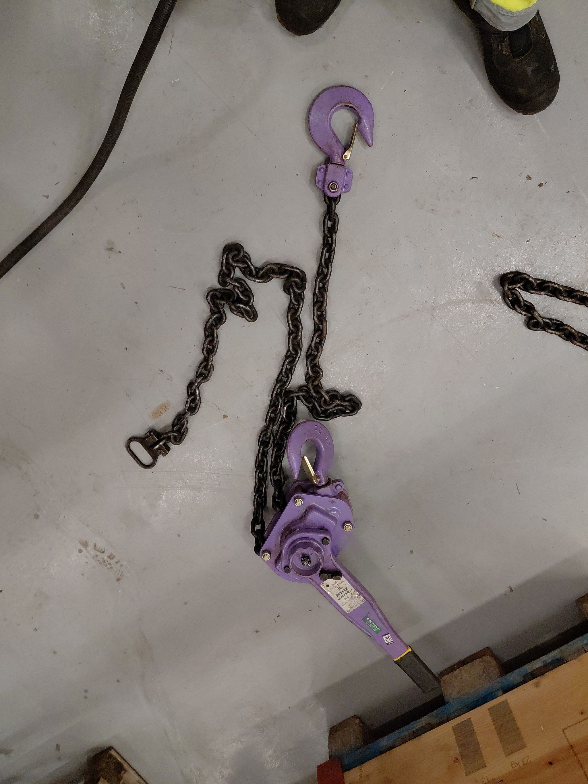 Image 1/2