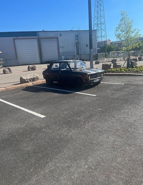 Image 3/11