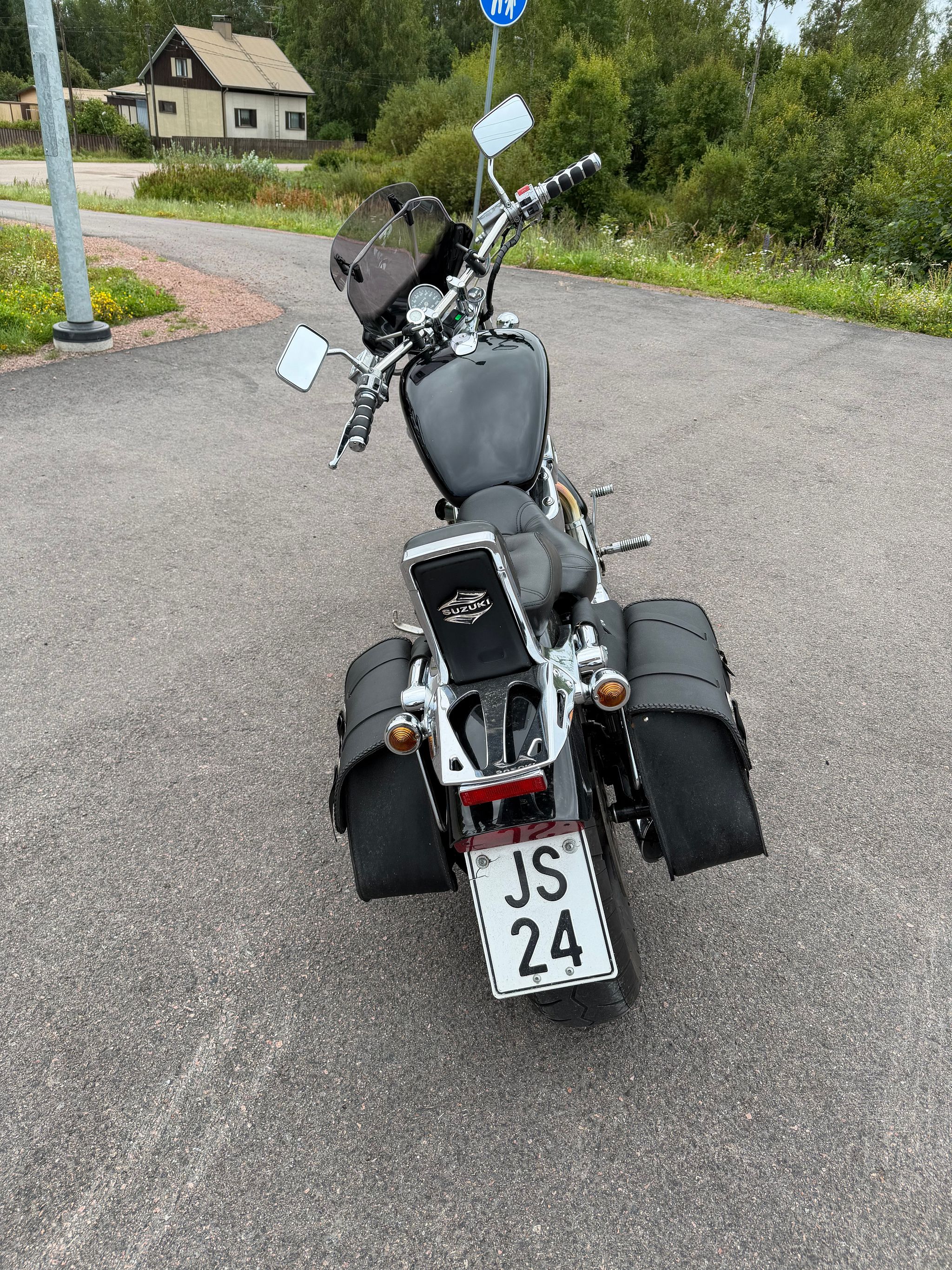 Image 4/5