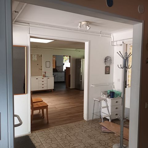 Image 3/31