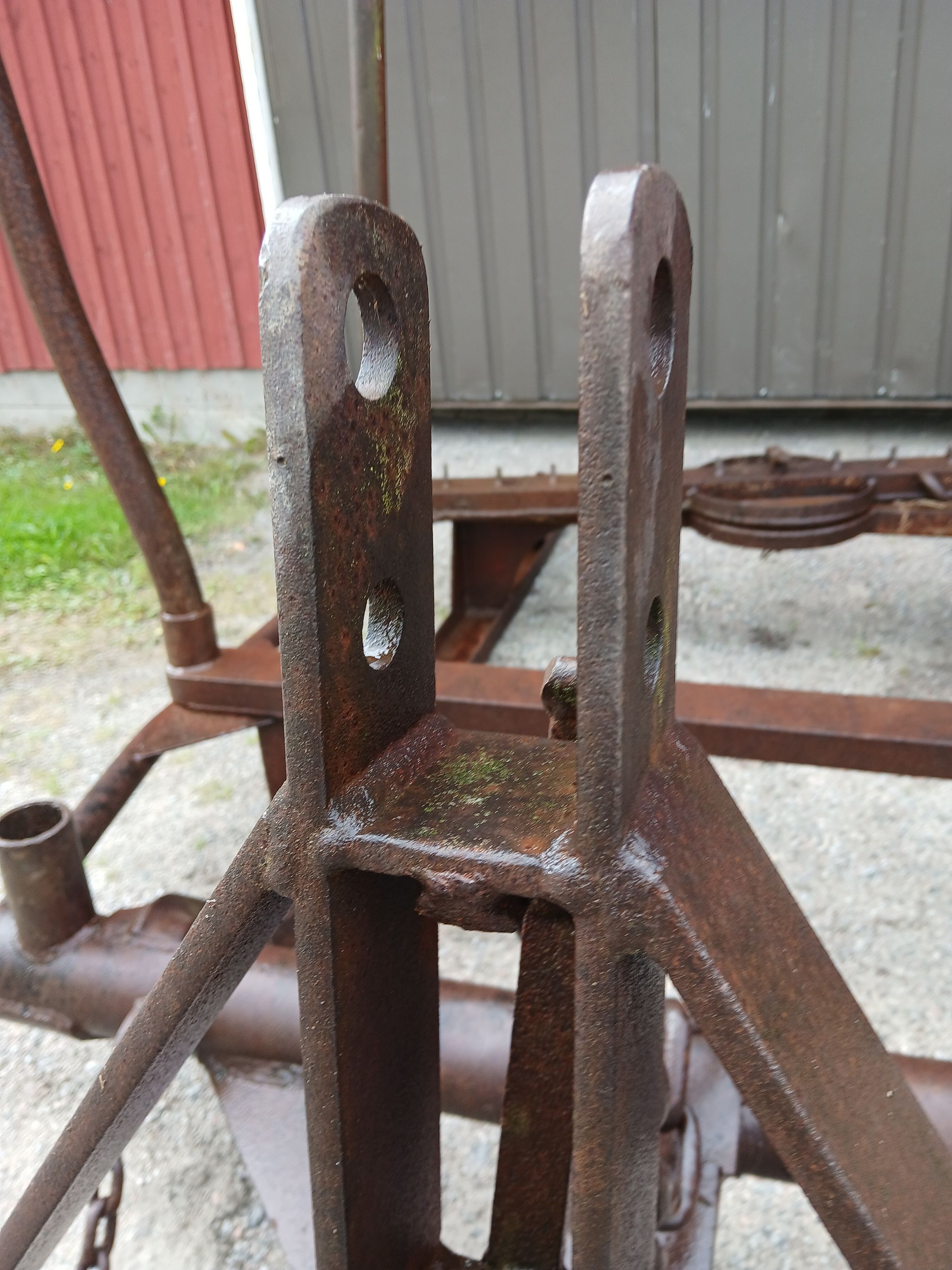 Image 27/36