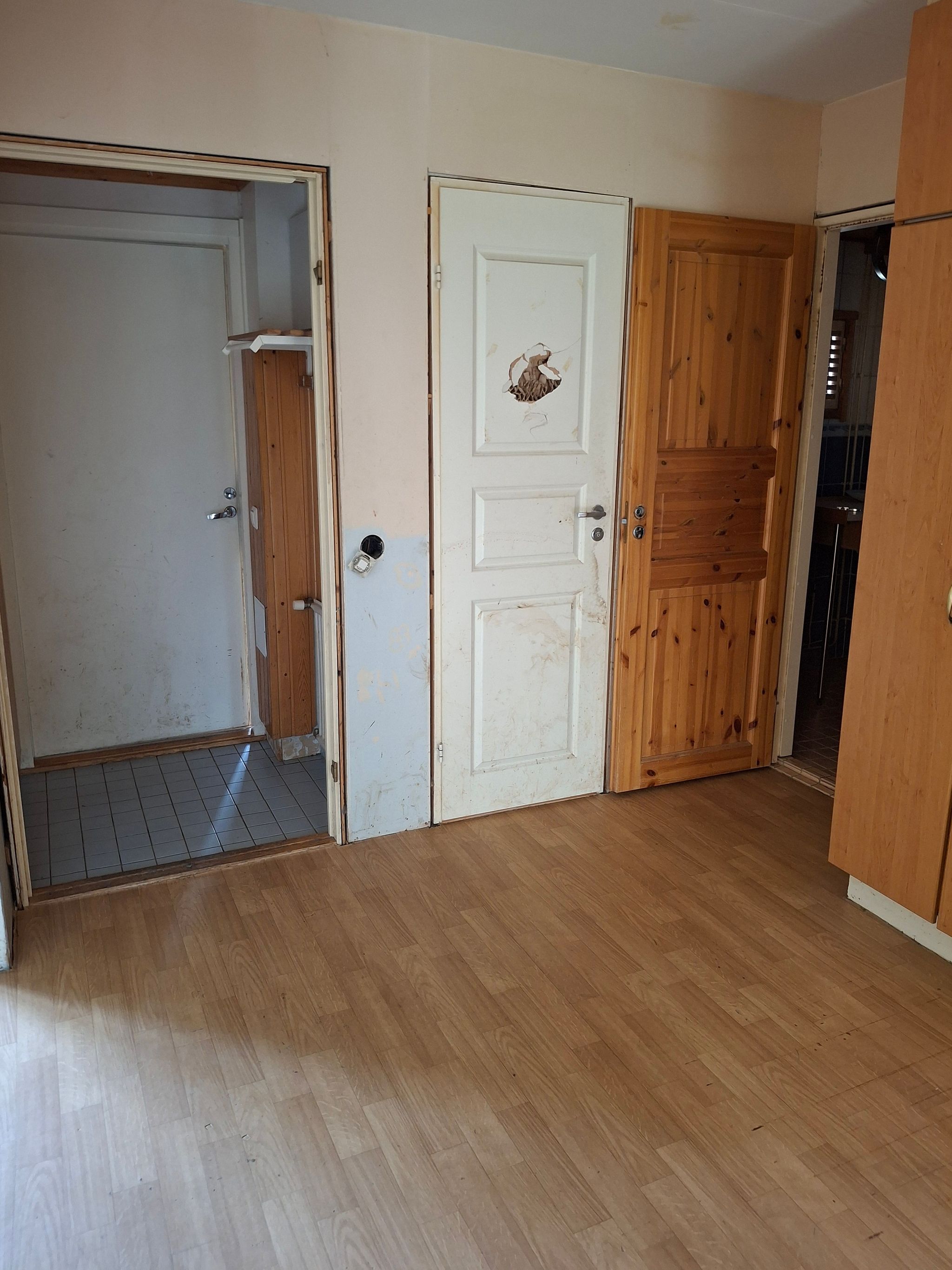 Image 6/17