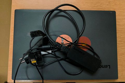 Image 6/10