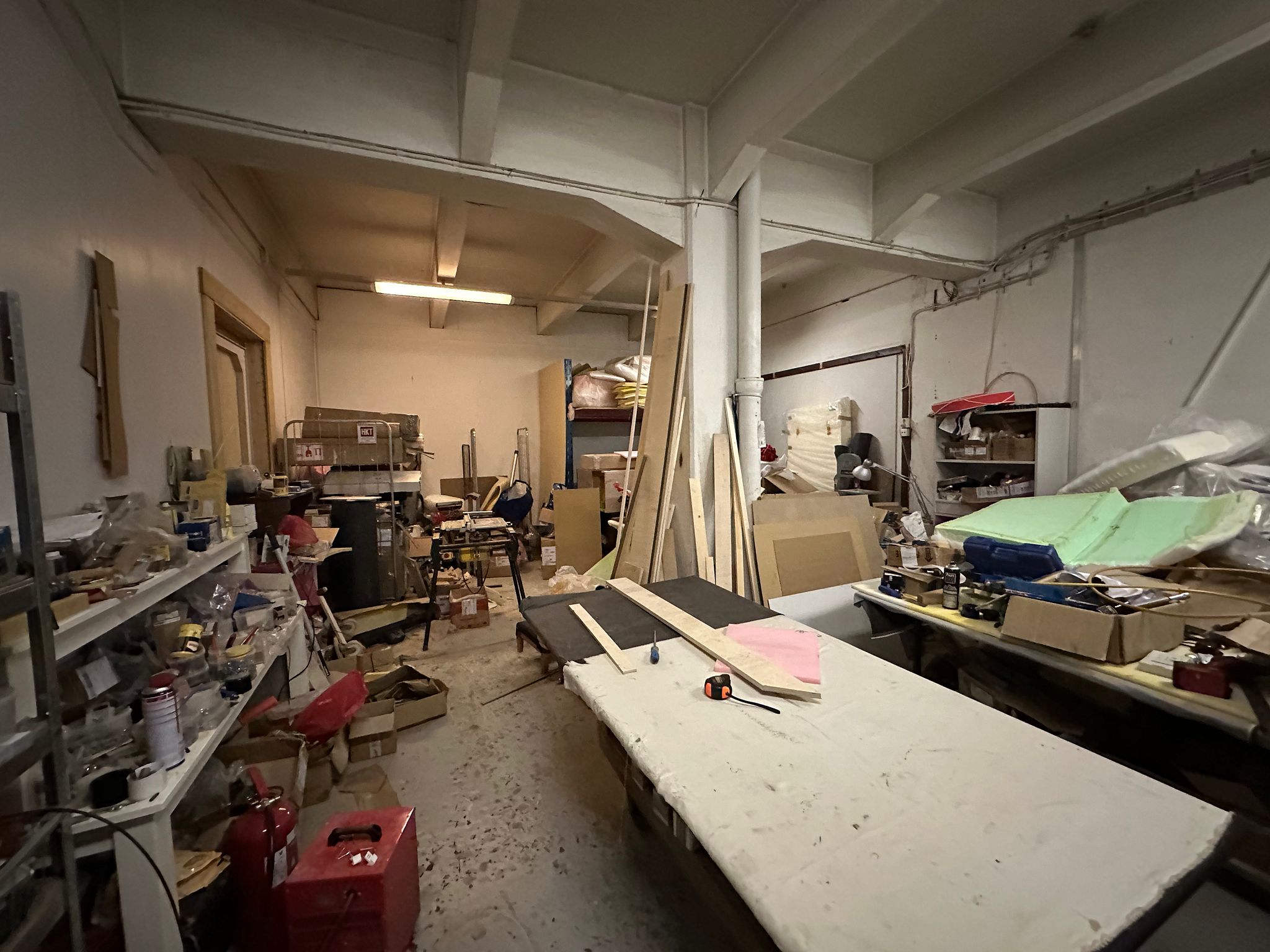 Image 1/10
