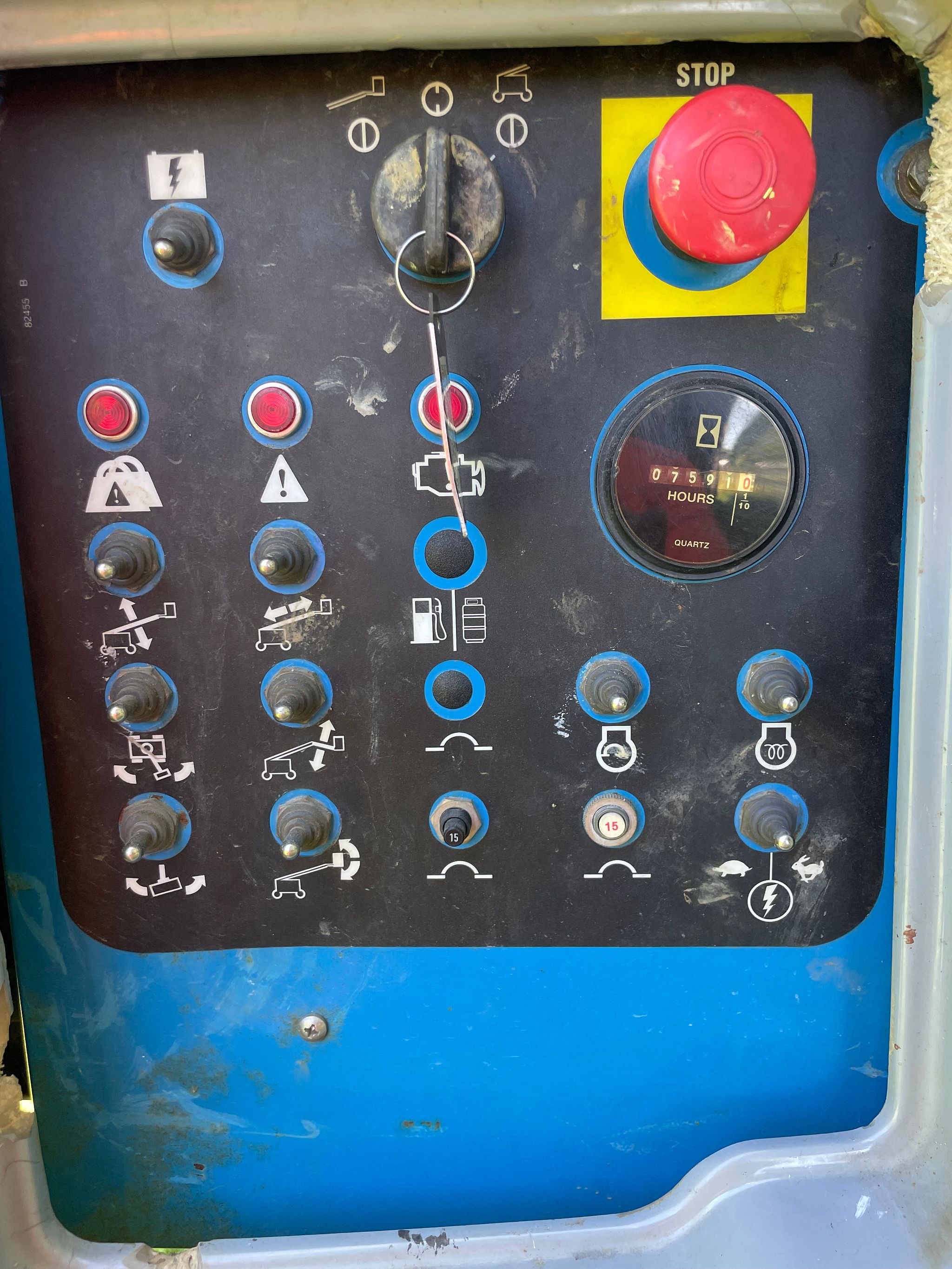 Image 3/7