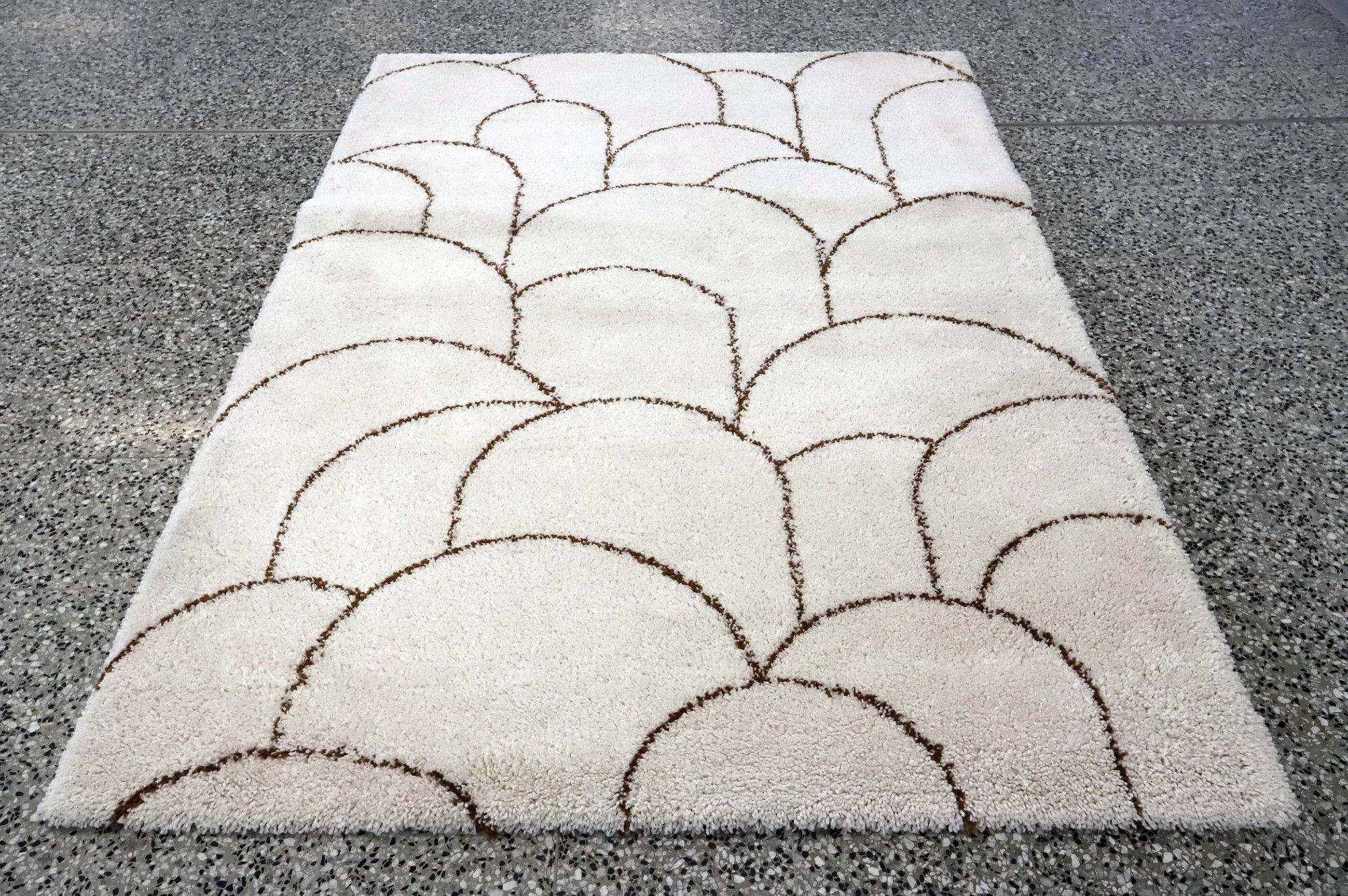 Image 1/7