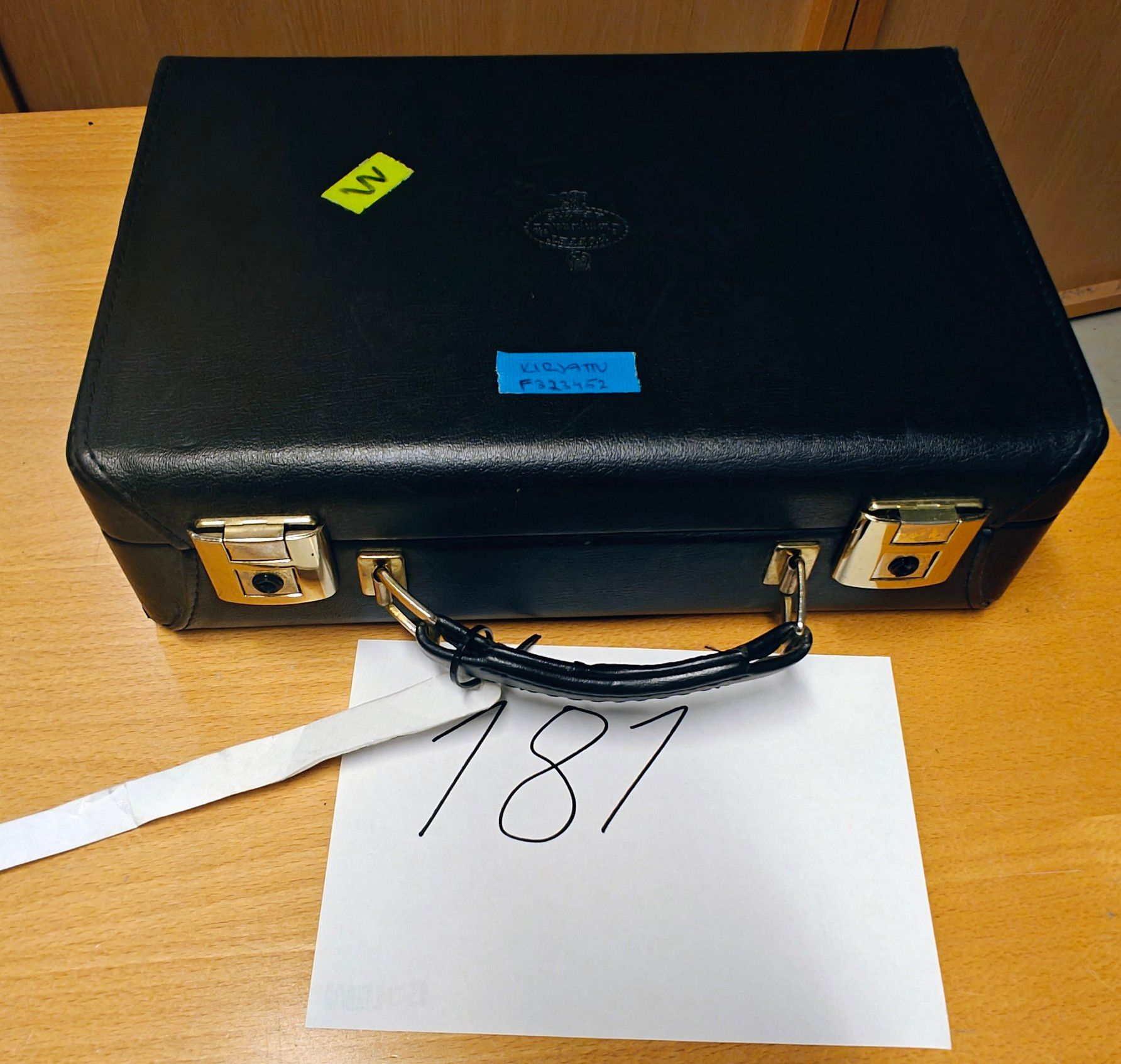 Image 2/10