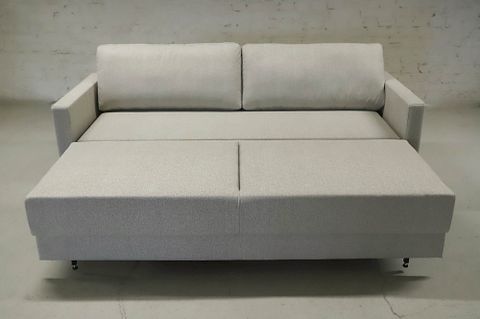 Image 11/11