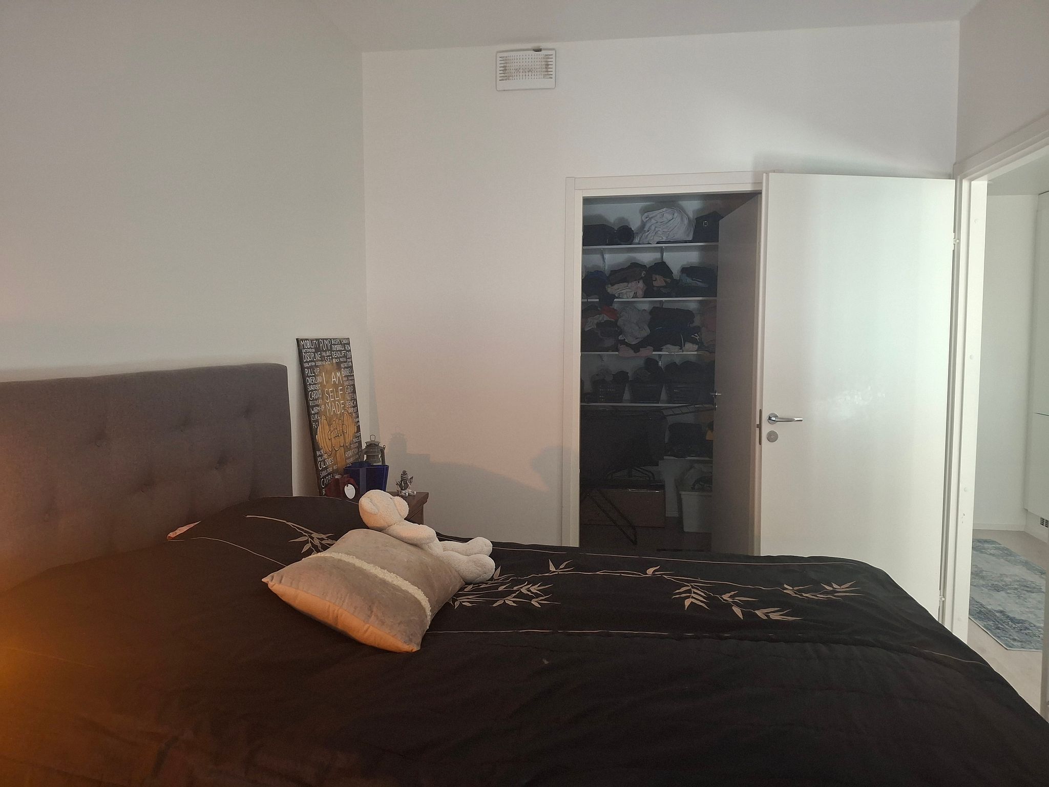 Image 23/29