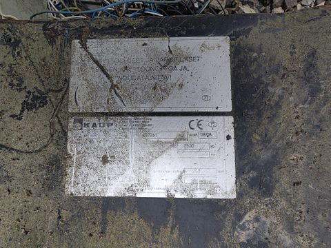Image 4/4