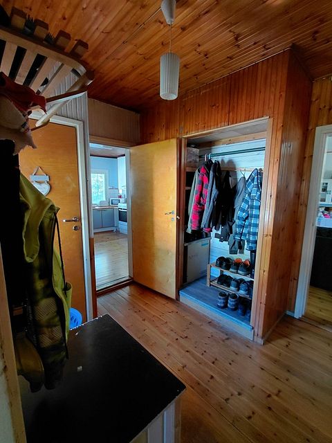 Image 12/59