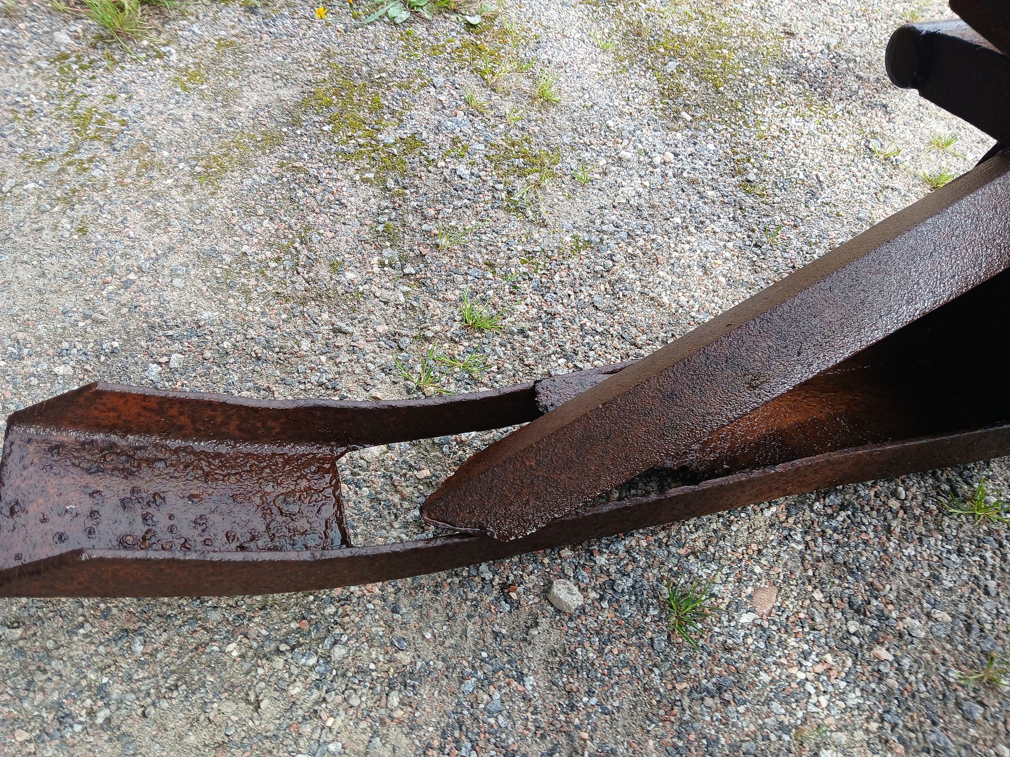 Image 12/36