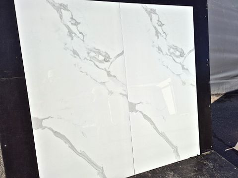 Image 1/26