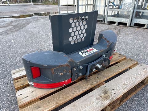 Image 1/8