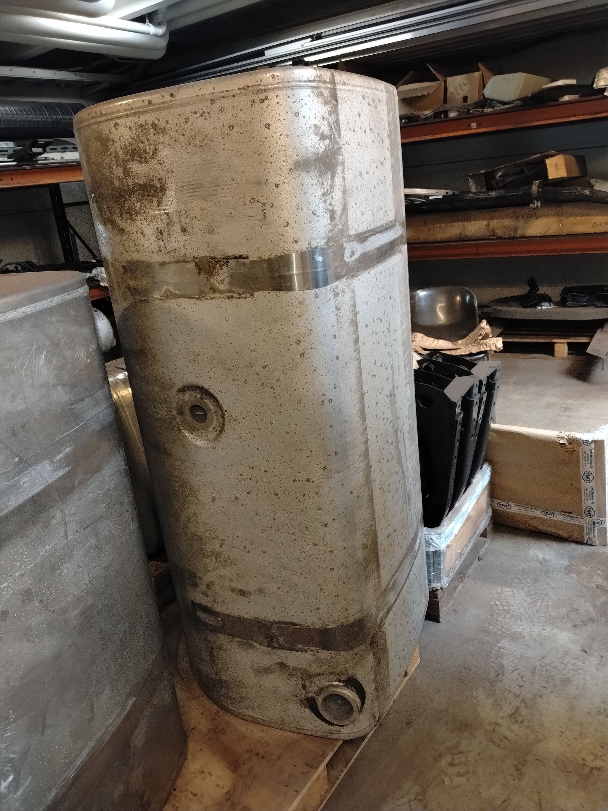 Image 1/3